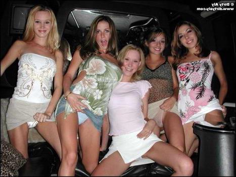 15P Amateur teen lezzie orgy in a limo