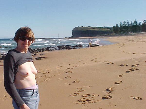 16P Mature women sex