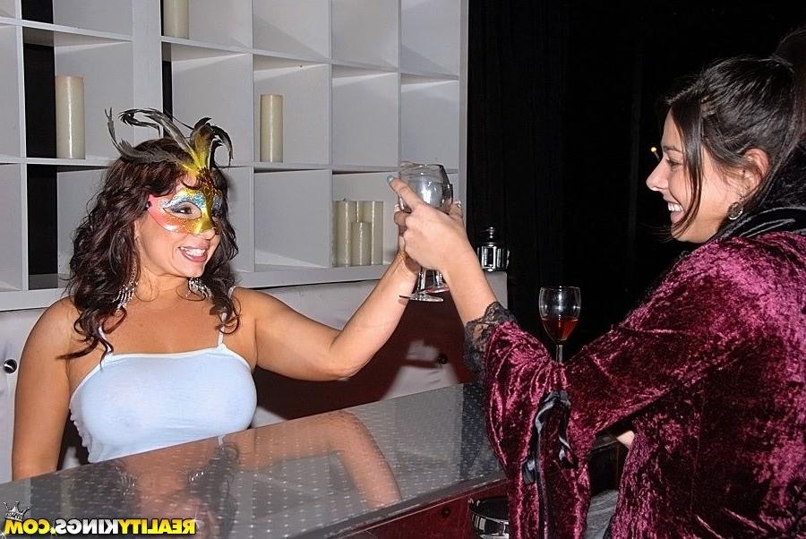 16P Busty milf fucked at a party after some drinks