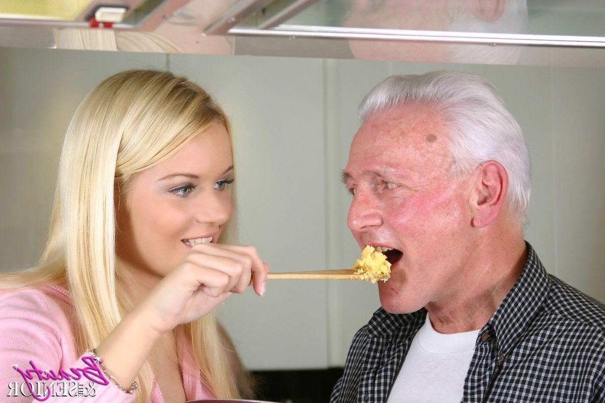 14P Blonde beauty adores an old male and pleases cock