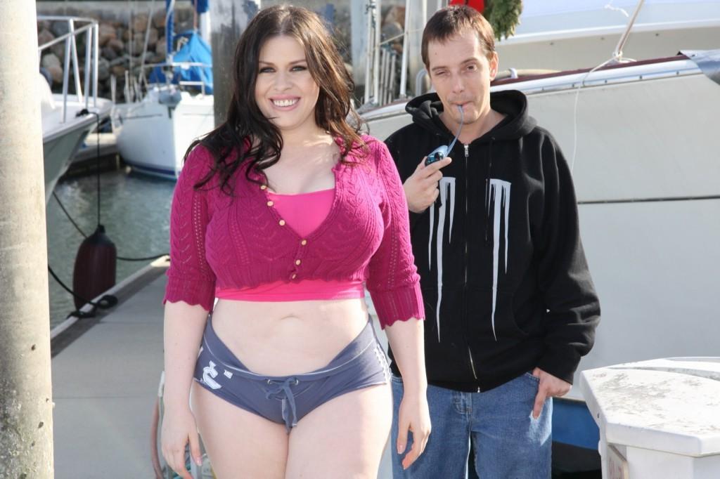 16P Big tit mature Daphne Rosen fucked on a boat hard and deep