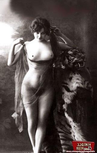 12P Several cute ladies showing their sensual vintage lingerie