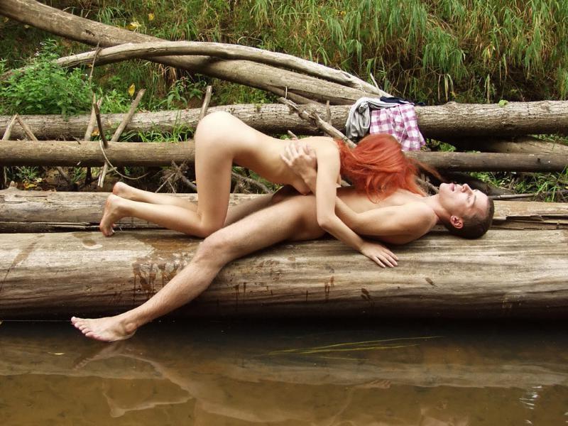 20P Outdoor cock sucking babe
