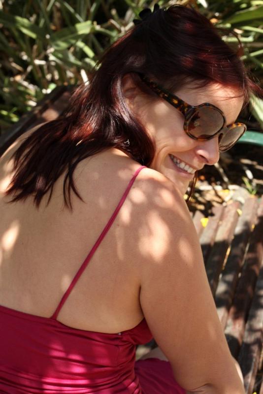 16P Amateur toying her pussy outdoor