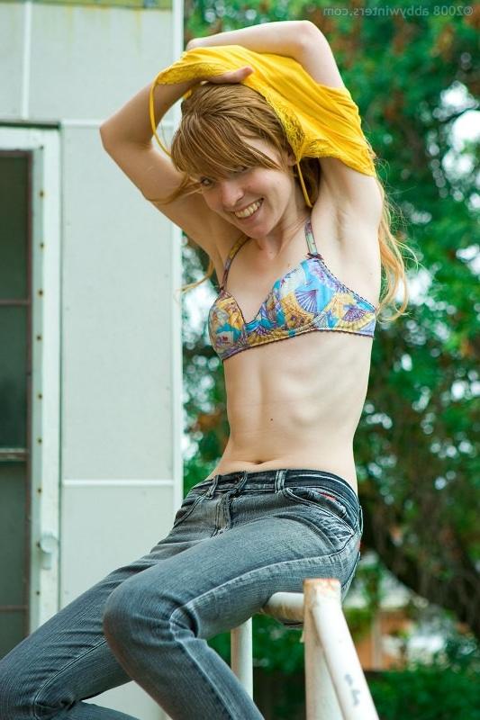 16P Blonde Noelle undressing outdoor