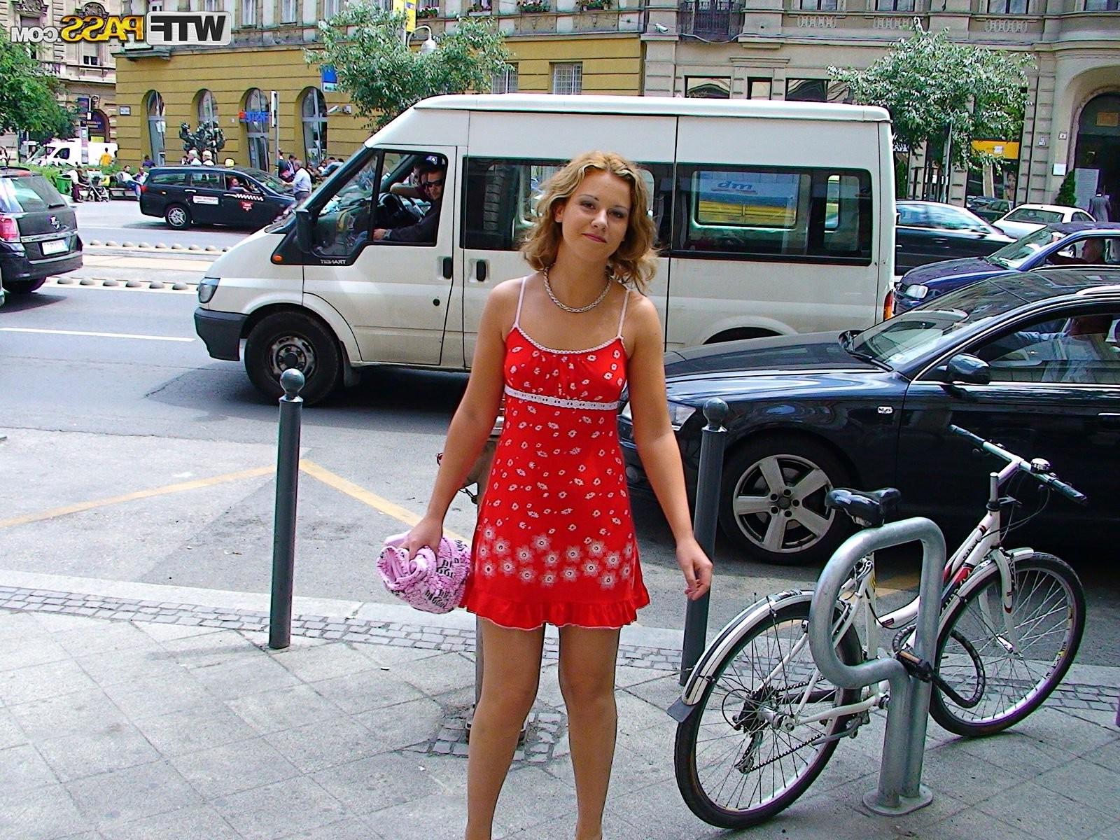 19P Sex adventures in the streets