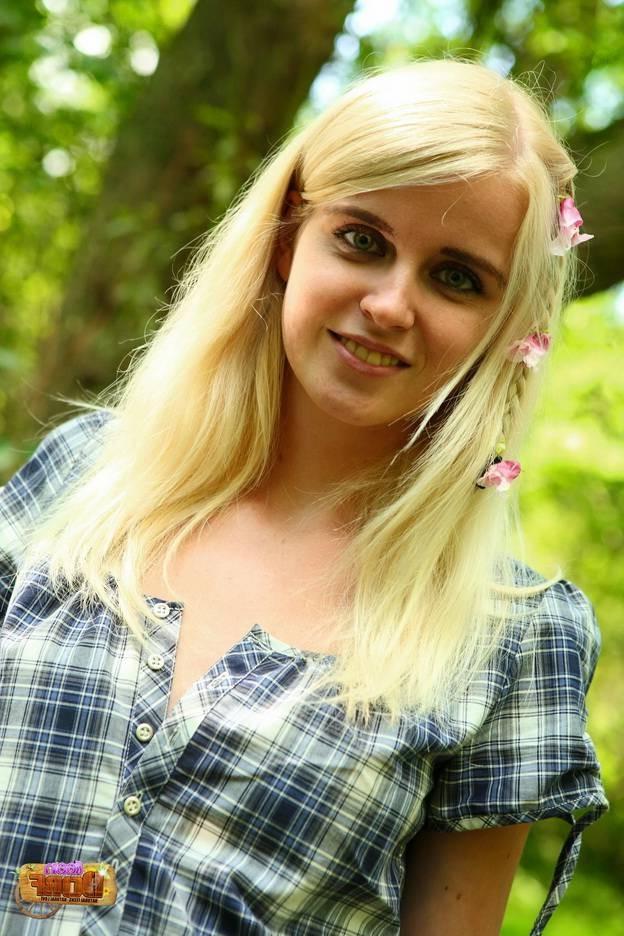 15P Blonde teen cutie shows perfect body posing in a forest
