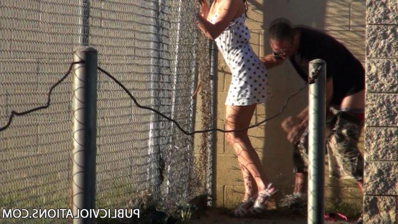 12P Horny amateur couple caught having sex in public