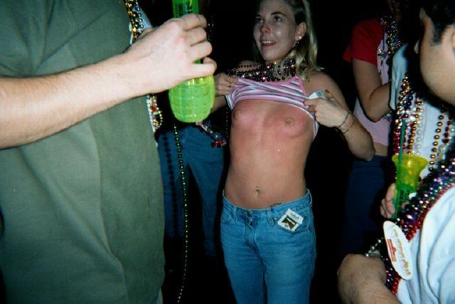 15P Drunk mardis gras tit flashers