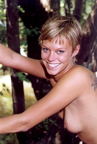 20P Teen Nude Outdoor