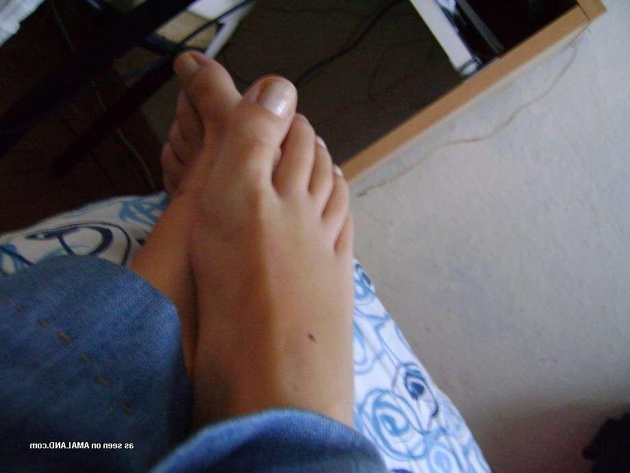 15P Homemade closeups taken inside amateur teen girlfriend panties