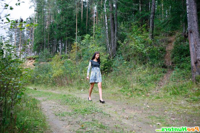 16P Nasty teen doing water sports in the forest glade