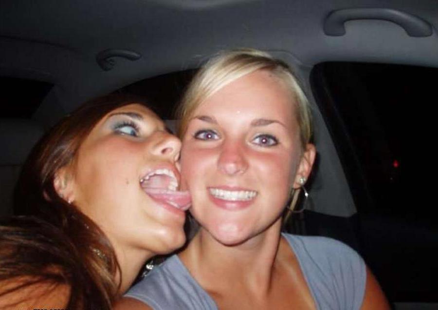 15P Really drunk amateur girlfriends exposed