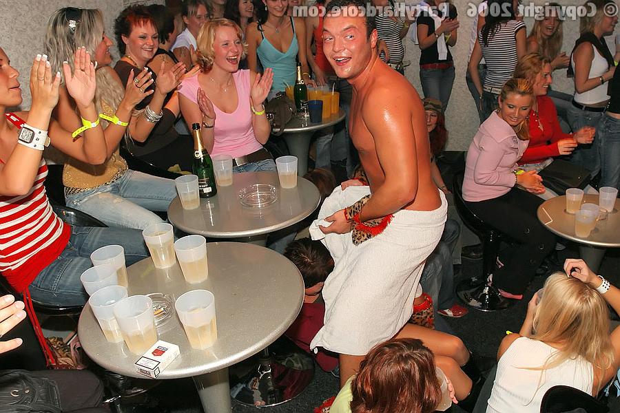 12P Drunk underground orgy in discotheque