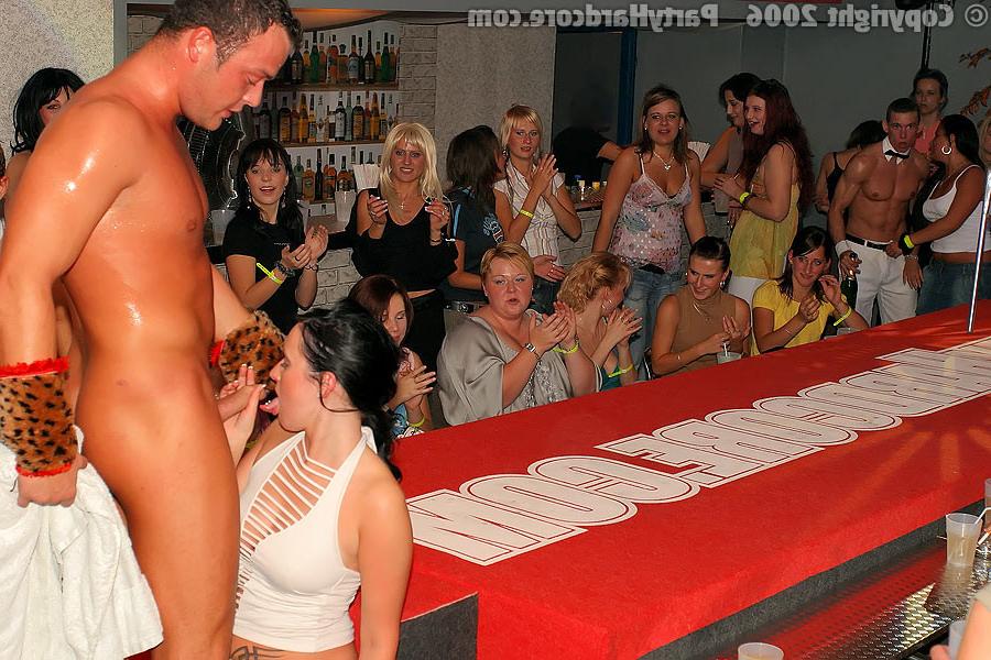 12P Drunk underground orgy in discotheque