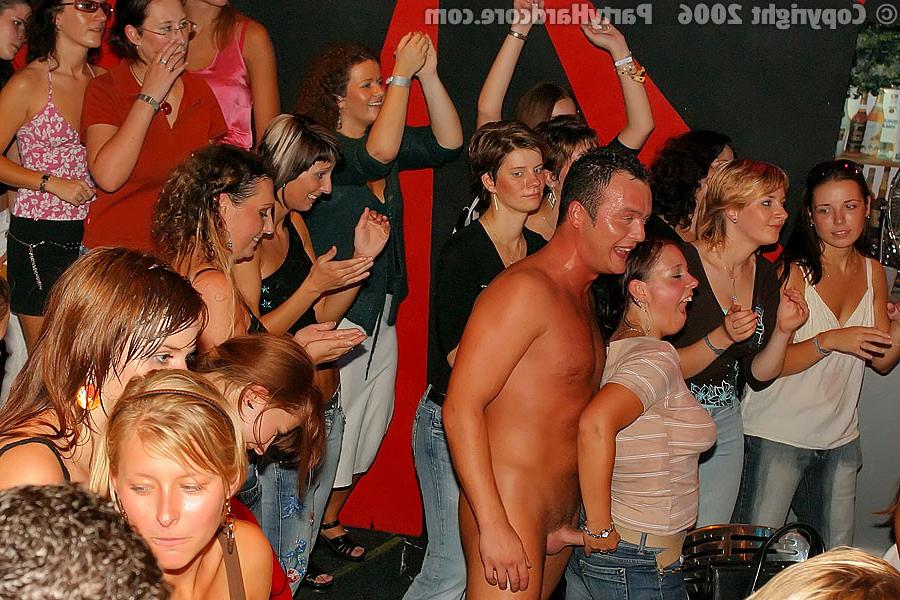 12P Discotheque hosting a drunk xxx orgy