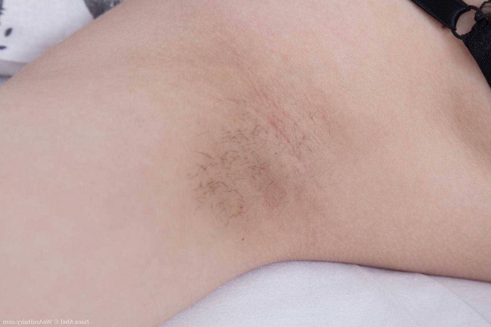 16P Nara Abel masturbates in bed with glass dildo