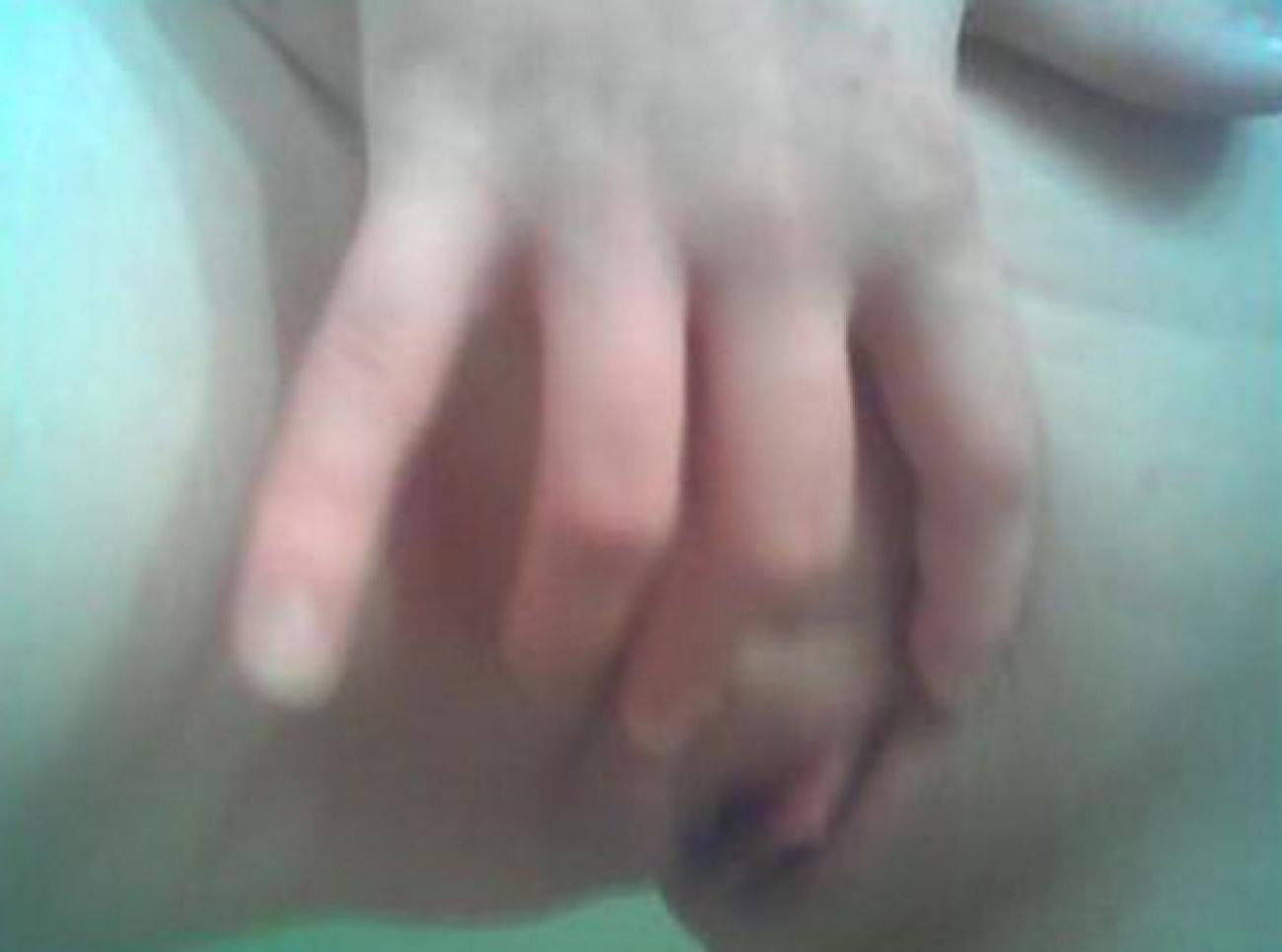 16P Pictures of a group of horny masturbating chicks