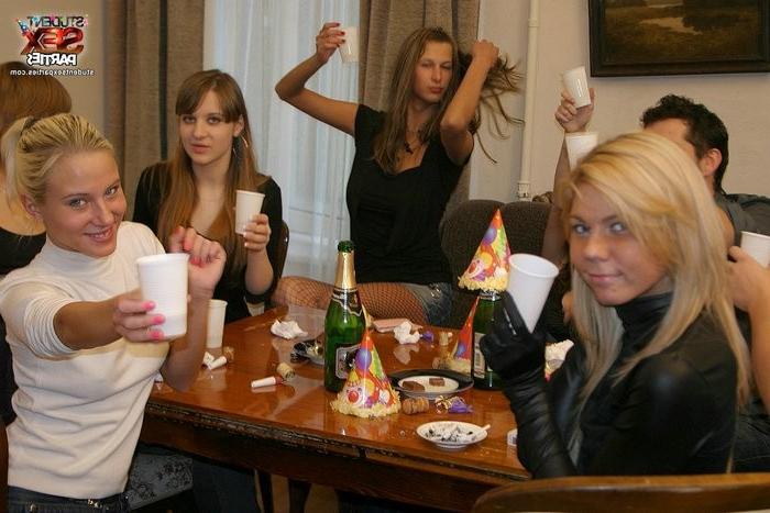 12P Student Vip Sex Party