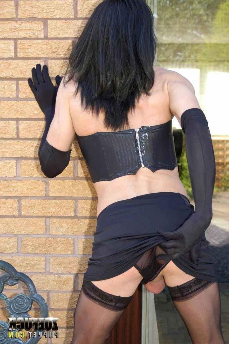 16P Sexy tranny stroking her hard dick