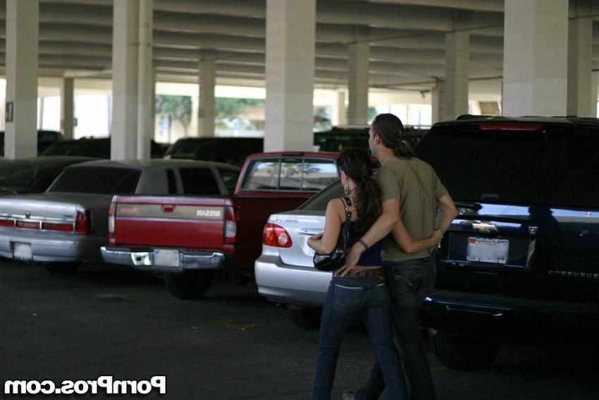 16P busty milf caught kissing her other guy