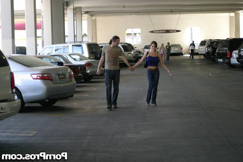 16P busty milf caught kissing her other guy