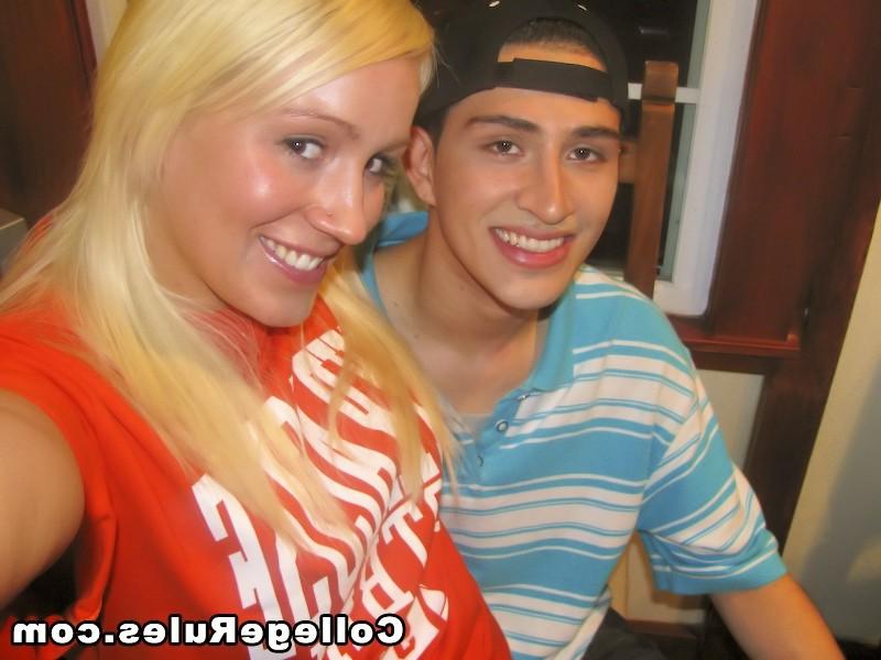 16P Watch hot double cock sucking group sex college dorm party