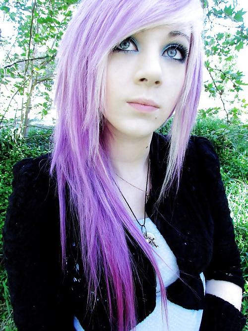 13P Me (Purple, blue and black hair)