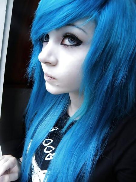13P Me (Purple, blue and black hair)