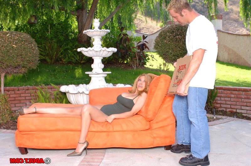 15P Sexy blonde slut Michelle gets drilled by a big hard cock