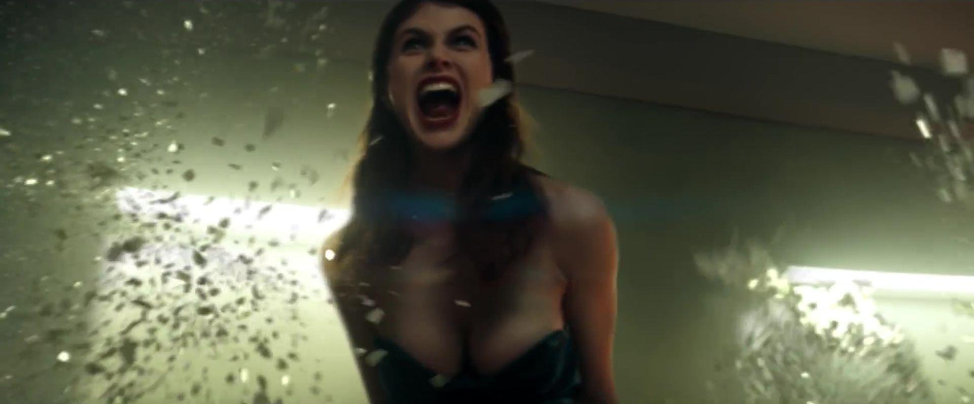 12P Alexandra Daddario Sexy