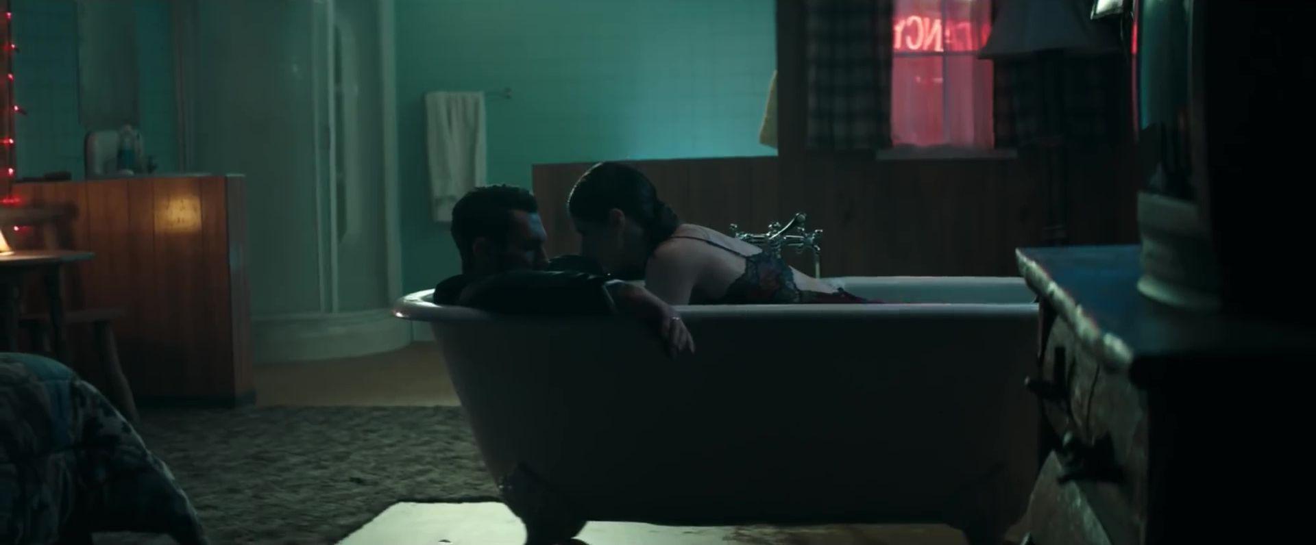 12P Alexandra Daddario Sexy
