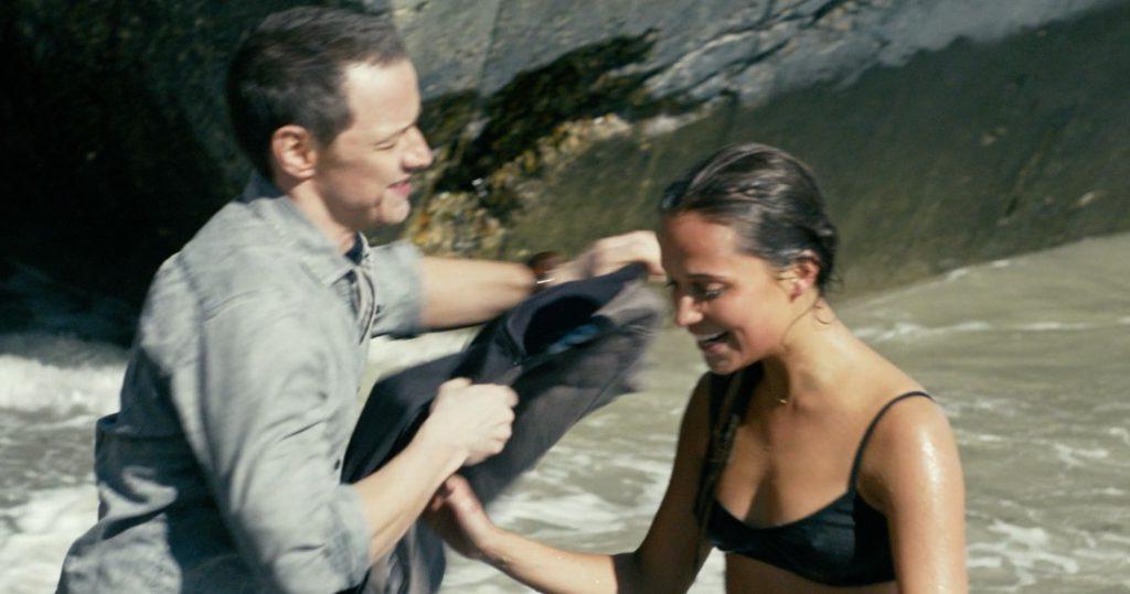 16P Alicia Vikander Sexy