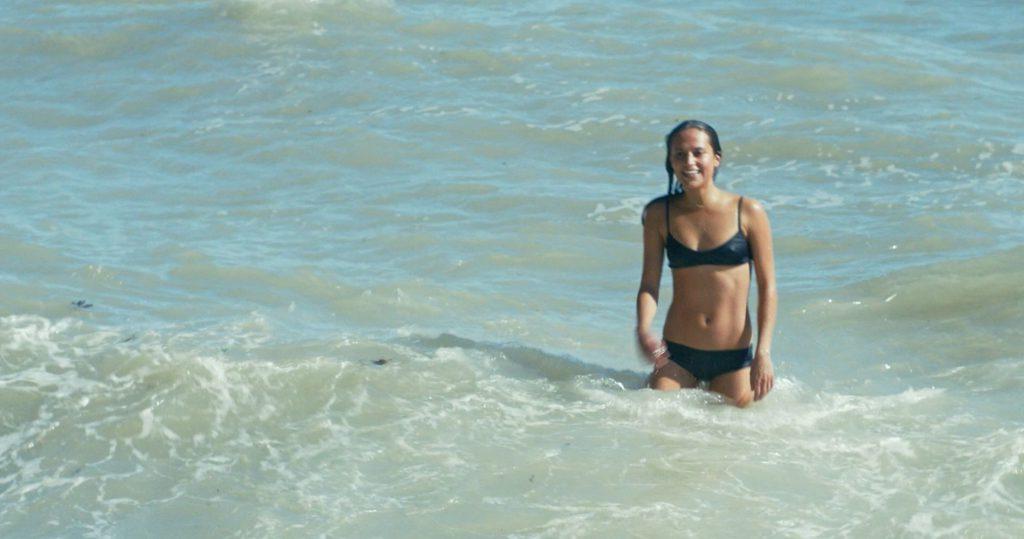 16P Alicia Vikander Sexy