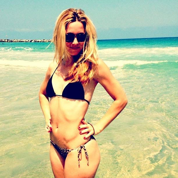 25P Alona Tal Sexy