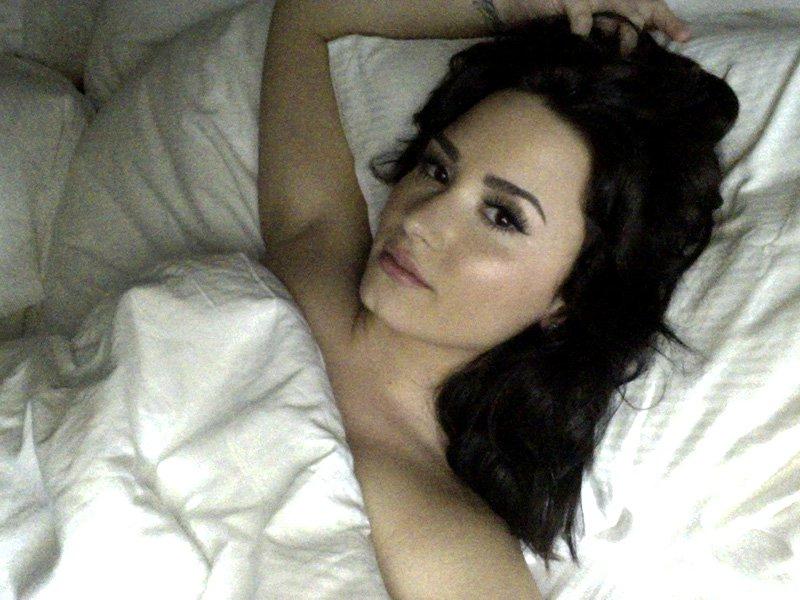 25P Sexy Fappening So Pics