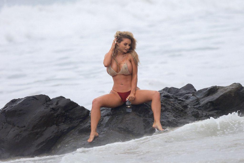 25P Amy Lee Summers Sexy