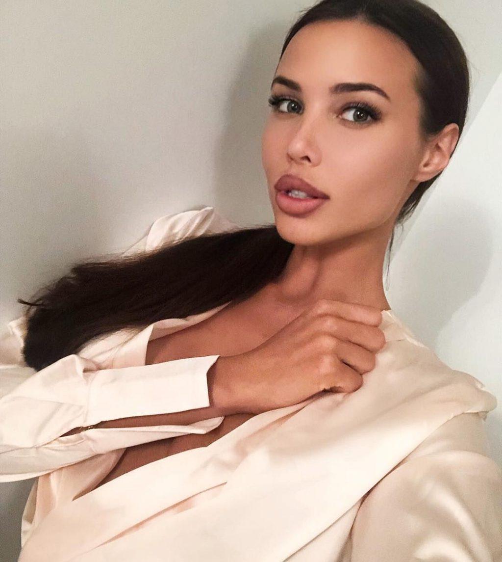 25P Anastasia Reshetova Sexy