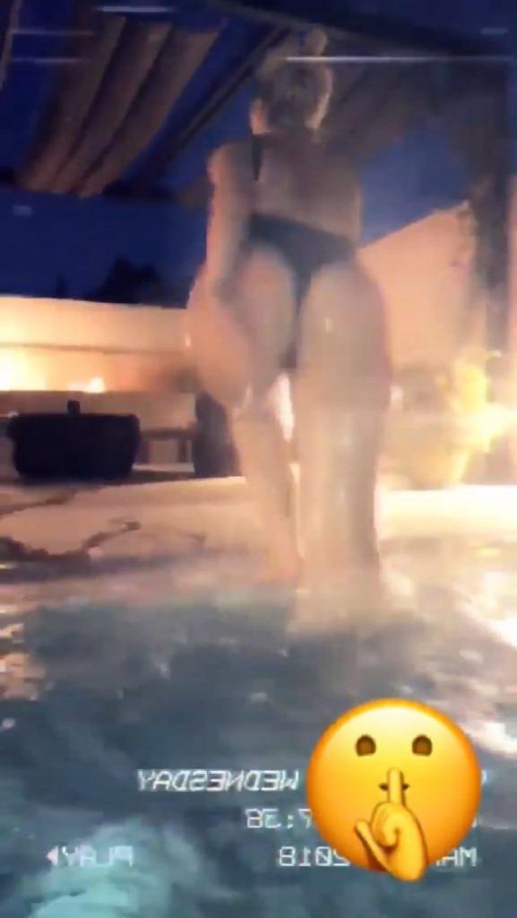 8P Bebe Rexha Sexy