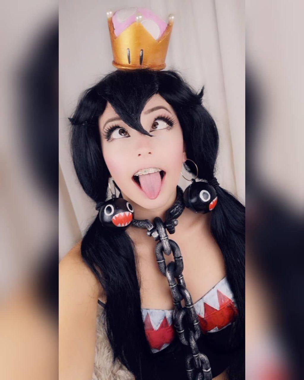 25P Belle Delphine Sexy