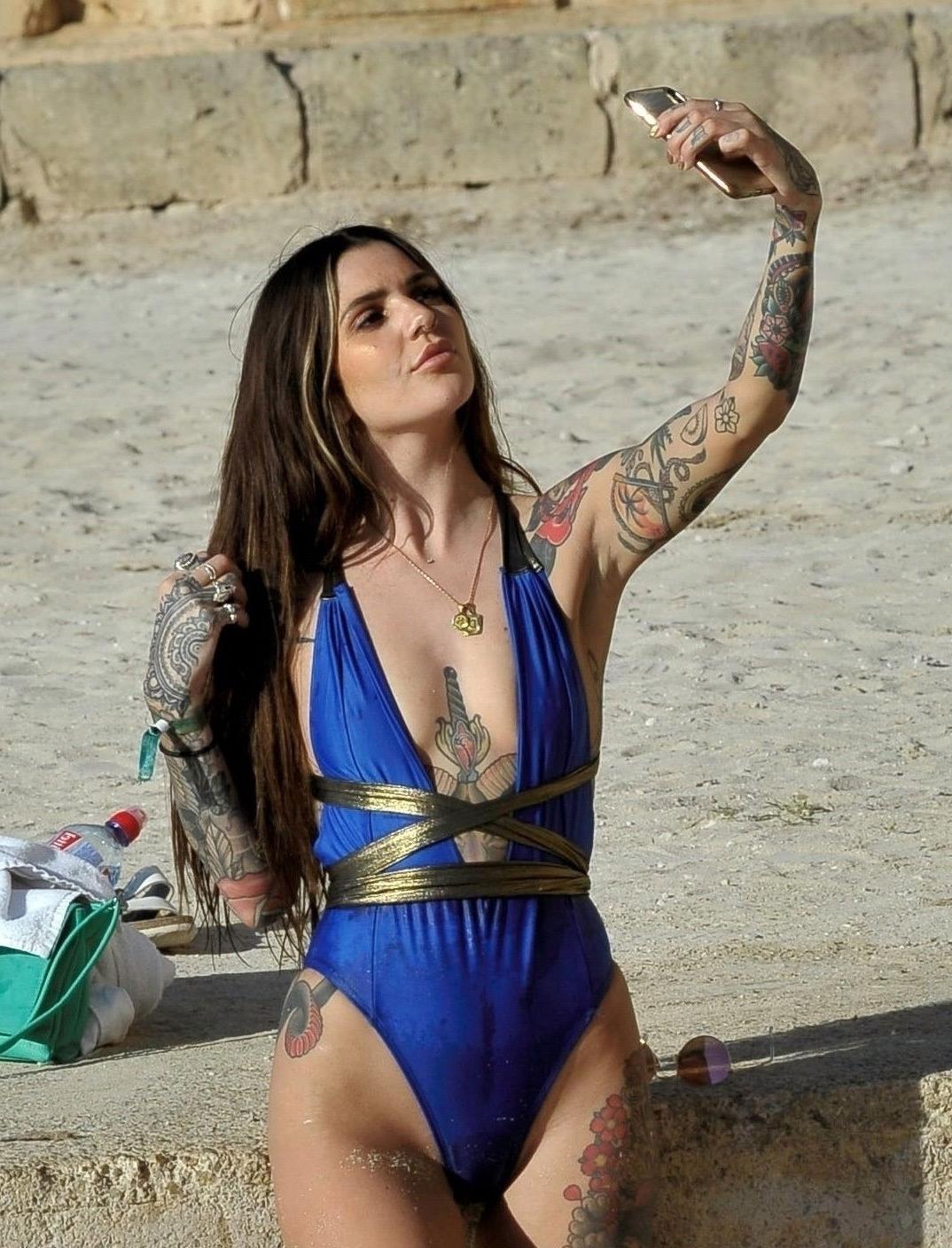 25P Darylle Sargeant Swimsuit