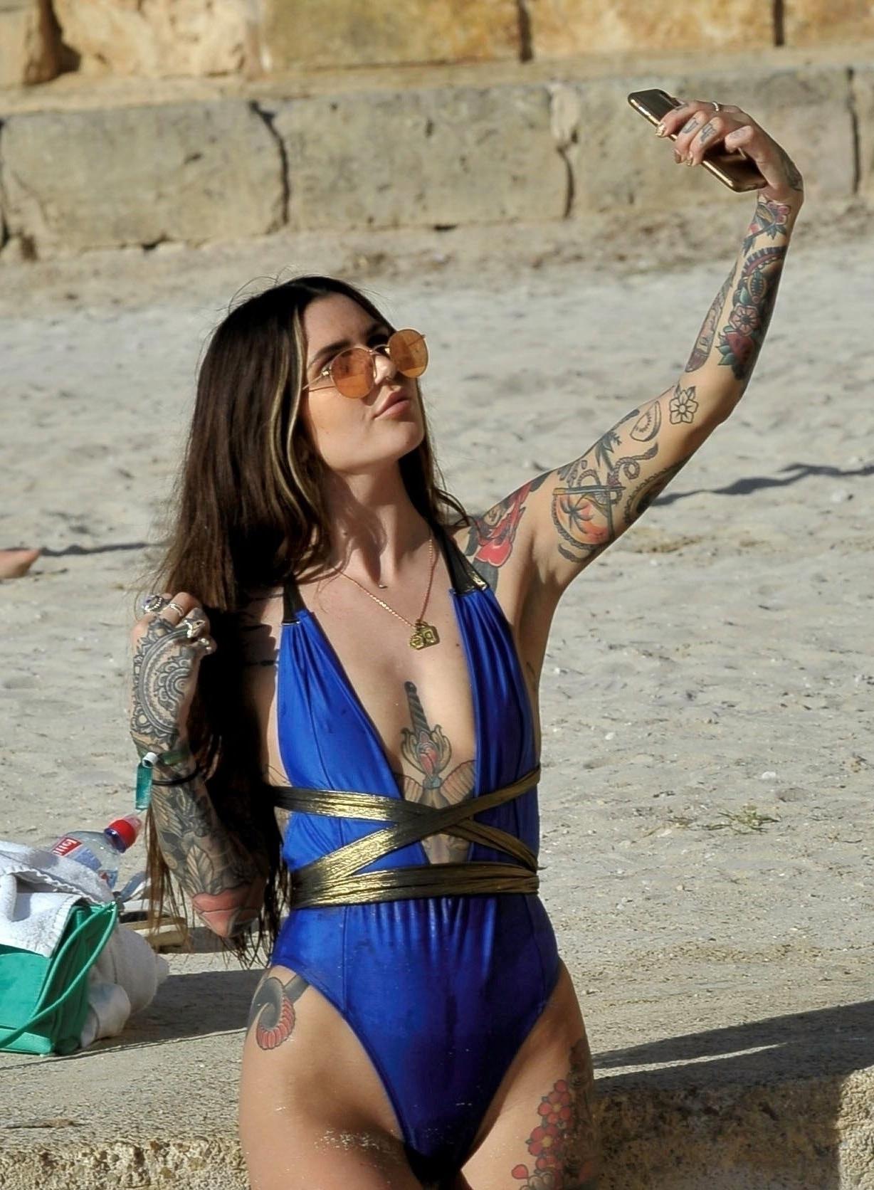 25P Darylle Sargeant Swimsuit