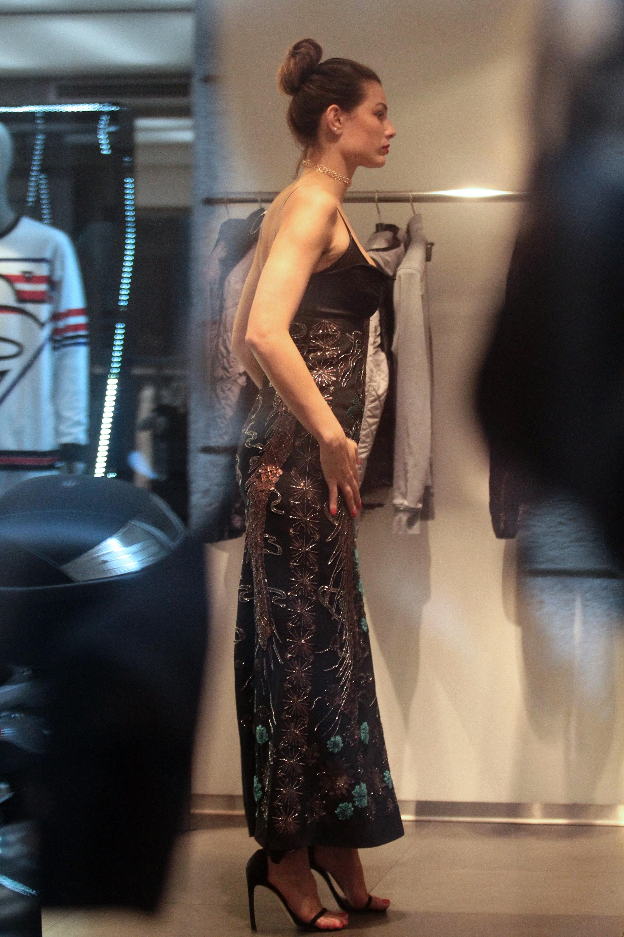 25P Dayane Mello And Her Beautiful Backless Dress