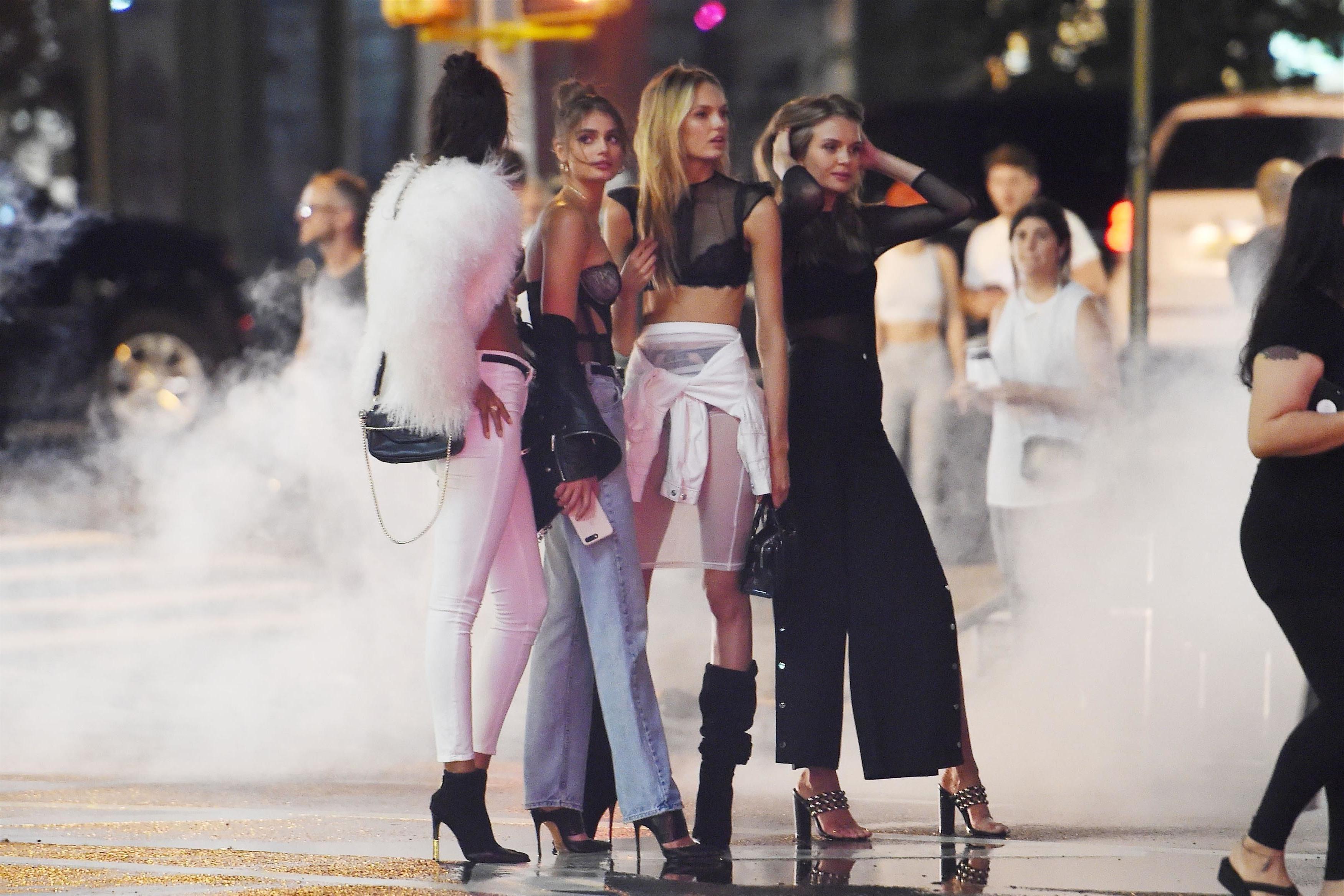 24P Josephine Skriver, Jasmine Tookes, Romee Strijd, Taylor Hill, Lais Ribeiro Sexy
