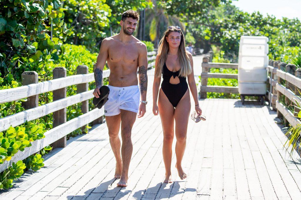 25P Zara McDermott Swimsuit