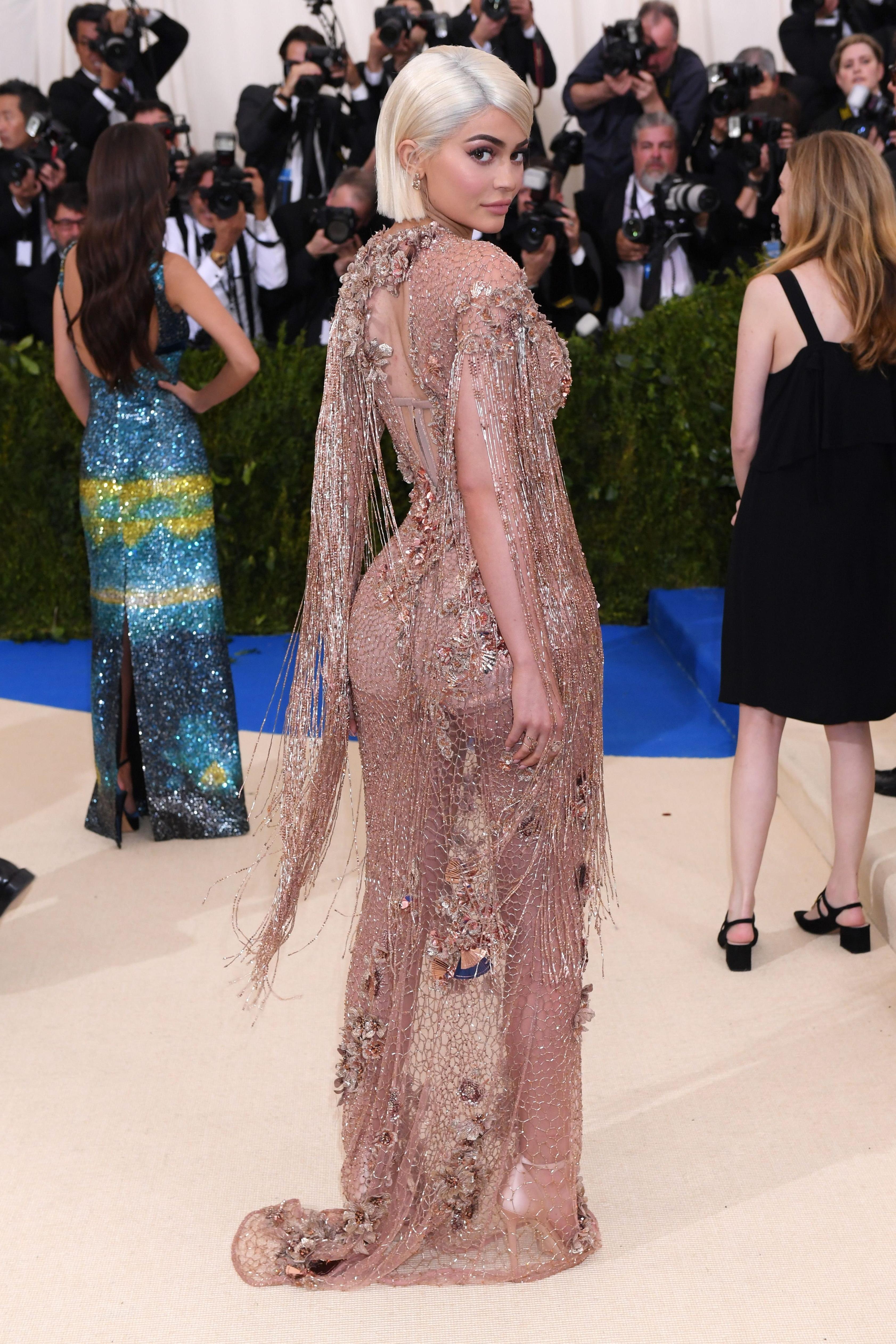 11P Kylie Jenner See-Through Dress Pics