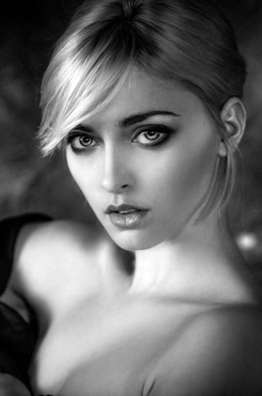 25P Sexy in Black &amp; White 2