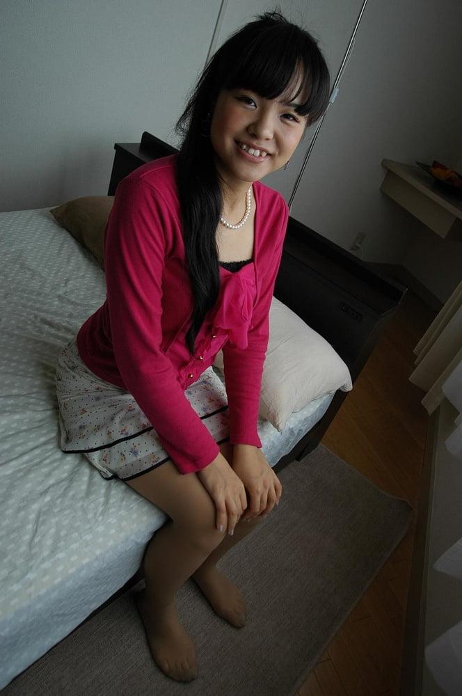 25P Asian Wives in Pantyhose