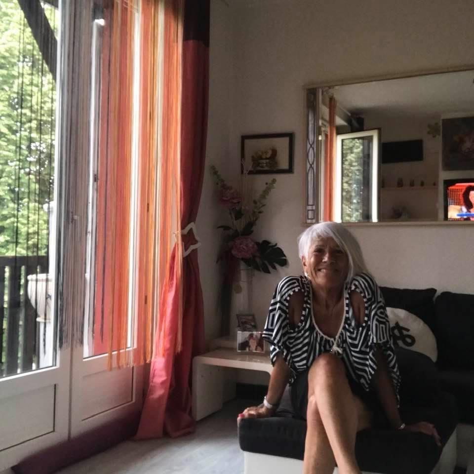 11P Veronique French Milf, non nude but sexy