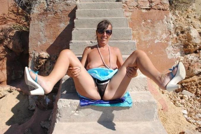 25P on the stairs showing off mainly no panties
